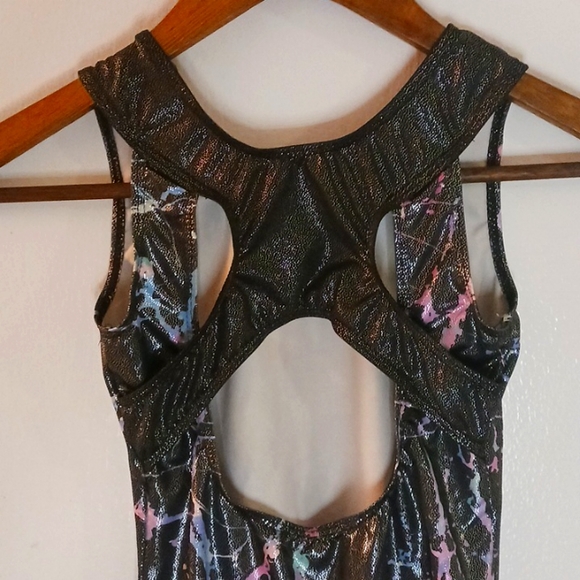 Girls Danskin Leotard - Picture 5 of 7